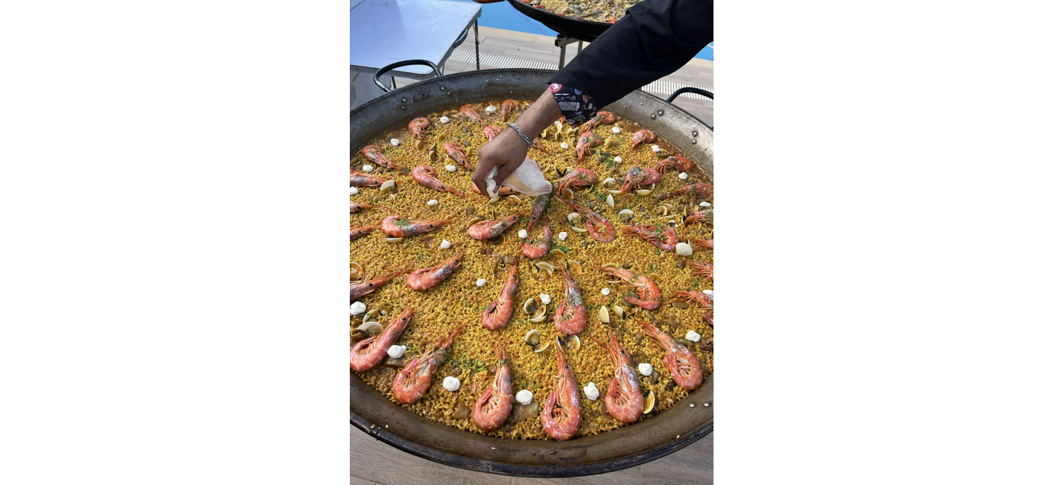 la-nina-valenciana68300f4d69eea3.97867715.jpg