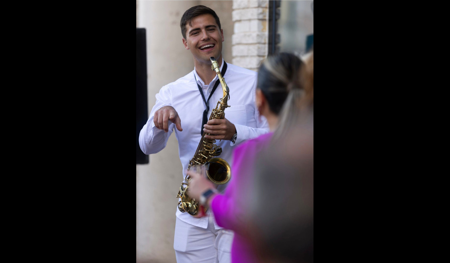 benitogonzalezsax683c0fb878d886.82676054.jpg