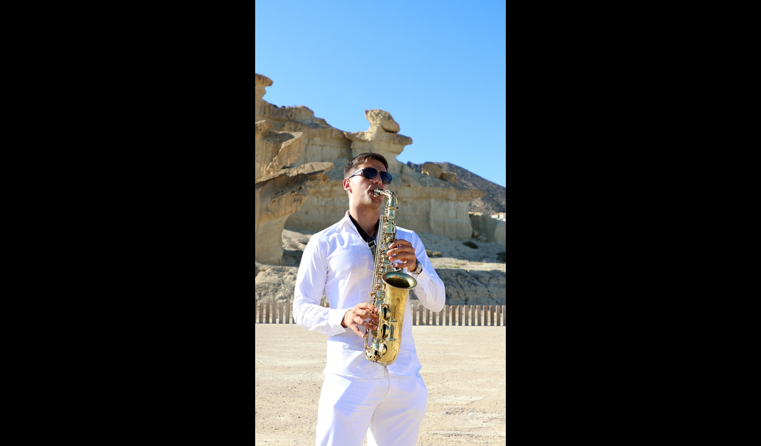 benito-gonzalez-sax687006f6cb2ca0.78435446.jpg