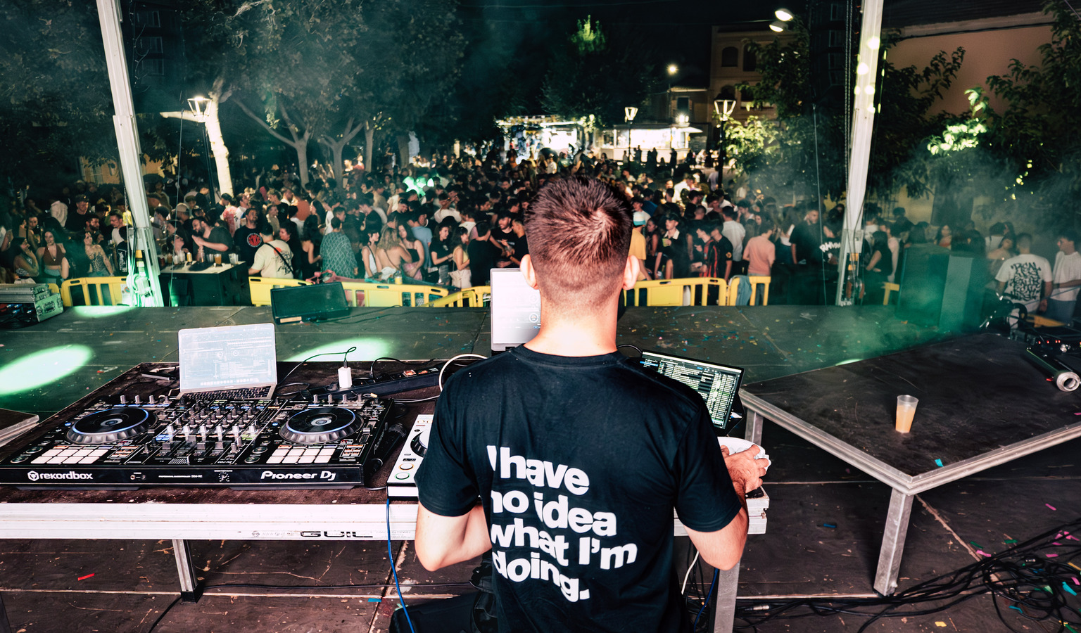 dj-avian68ba33bccfa8c2.14582722.jpg