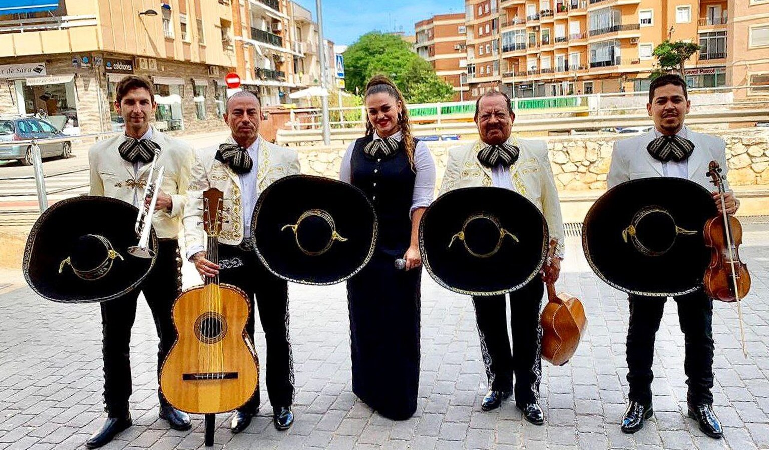 mariachi-reyes-del-mediterraneo68c74c30818ce2.78634051.jpg